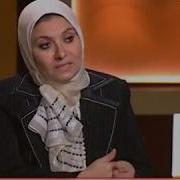 بوضوح سيدة زوجها مسافر وتريد ممارسة الجنس معه عن طريق الانترنت
