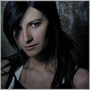 Laura Pausini Nomble