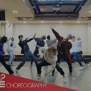 Pentagon Shine Dance