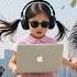 Smart Little Girl Went Straight To CEO S Company Randomly Called Him Dad To Match Him With Mom