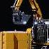 WHEELED 914 RC EXCAVATOR HYDRAULIC SUPPORT LEGS IN ACTION UNBELIEVABLE STABILITY